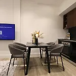 La Marmora Townhouse Renovated In Historic Centre, Διαμέρισμα