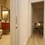 Apartamento La Marmora Townhouse Renovated In Historic Centre,