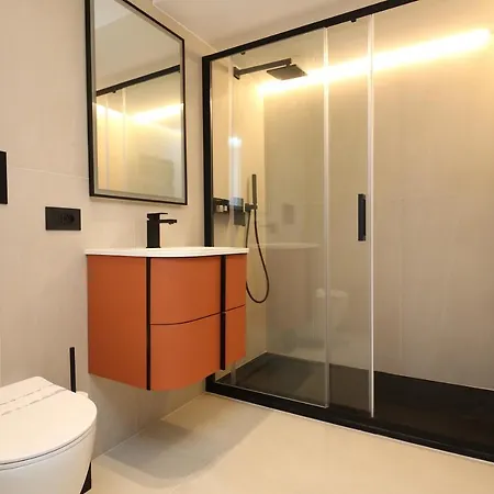 Luxurious And Posh In Historical Centre Апартаменти Ольбія