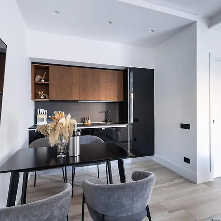 Apartment La Marmora