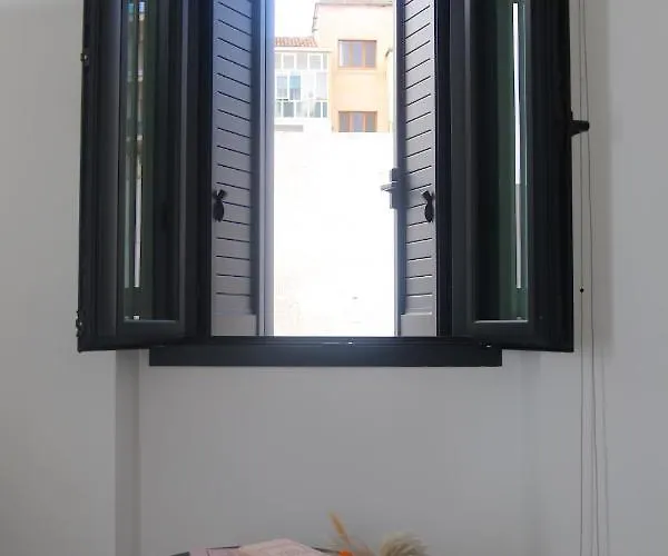 Luxurious And Posh In Historical Centre Lägenhet