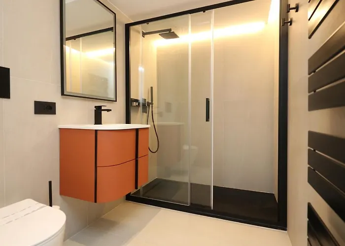 Lägenhet Luxurious And Posh In Historical Centre Olbia